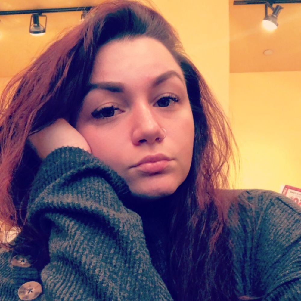 Meet your Posher, Daniela